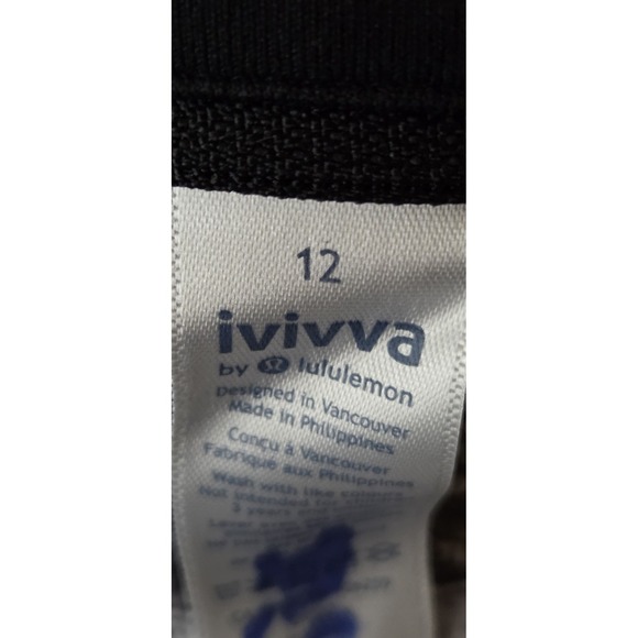 Ivivva by Lululemon Girls Lot 3 Pairs of Running Shorts & Tank top Size 12 - Picture 8 of 15